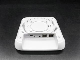 蓝牙网关VDB3601外观2.JPG 蓝牙网关VDB3601外观2.JPG